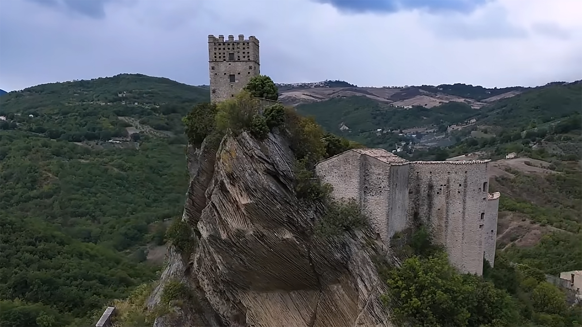 Riprese Rocca Scalegna drone
